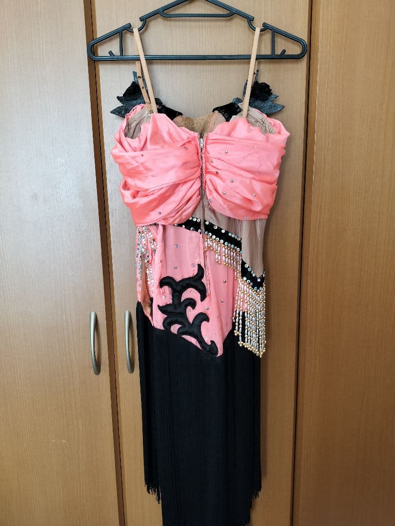 プロ着用品！社交ダンス　おしゃれなラテンドレス！