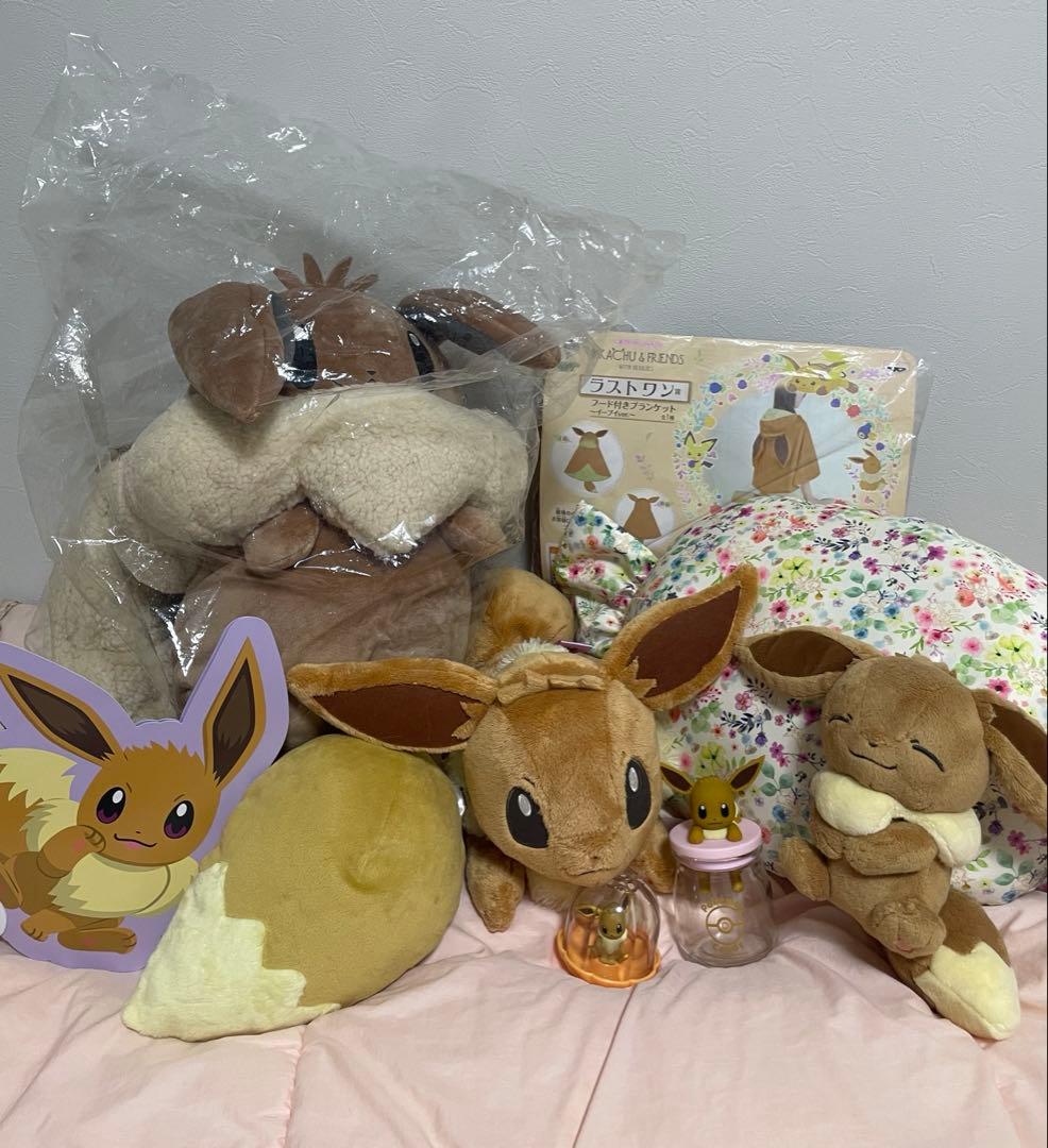 ボタンのイーブイリュック 他まとめ売り 8点