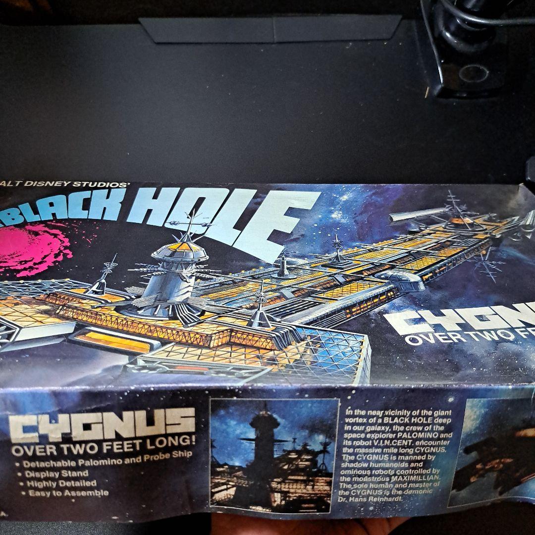 模型製作用品 THE BLACK HOLE CYGNUS WALT DISNEY STUDIO