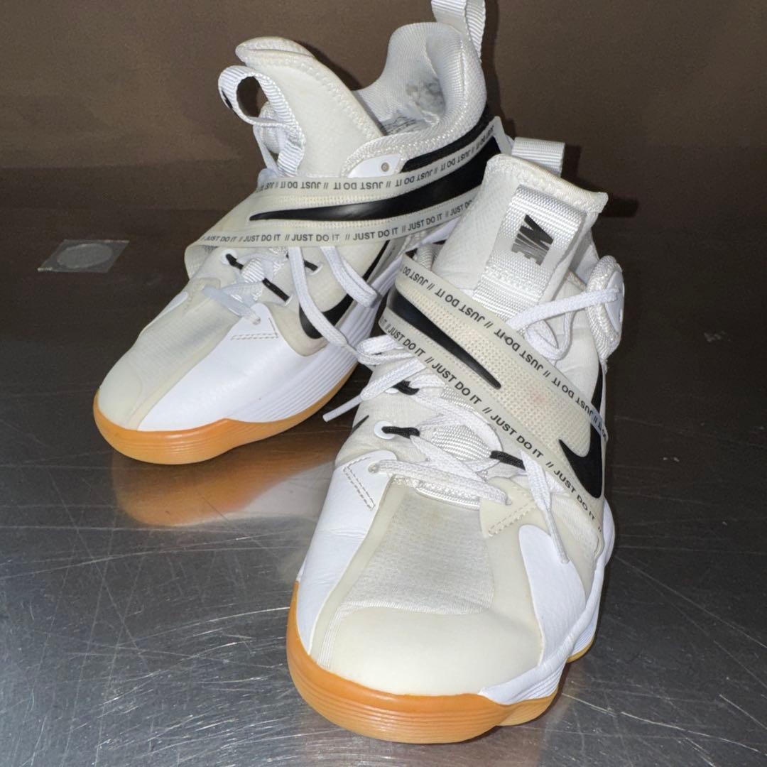 NIKE ハイパーセット　バレーボールシューズ　25.5 ナイキ　US7.5