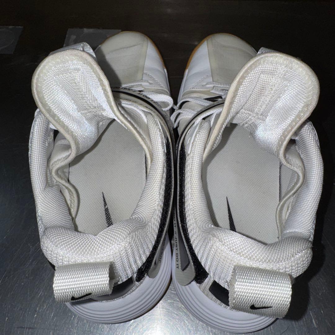 NIKE ハイパーセット　バレーボールシューズ　25.5 ナイキ　US7.5