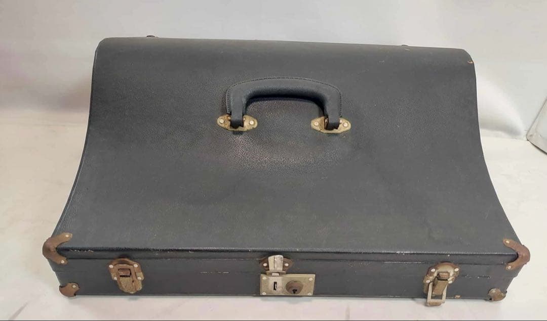 【訳あり品】TOMBO アコーディオン 30鍵盤 No.211 ハードケース付き