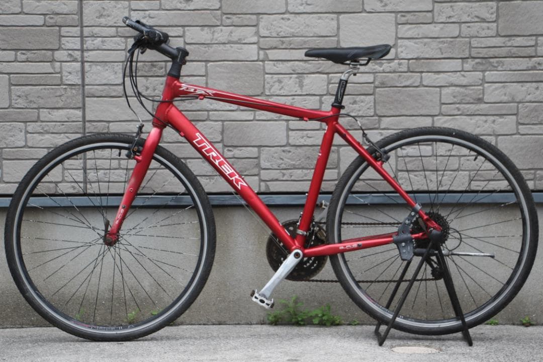 引き取り限定♪人気のTREK♪7.3FX♪クロスバイク♪SPECIALIZED♪