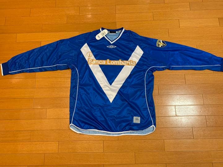 バッジョ  直筆サイン　ユニホーム　鑑定書　写真付き