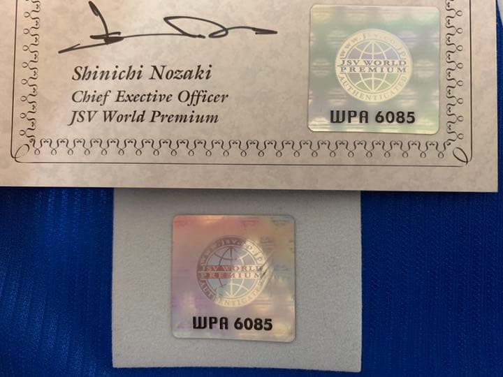 バッジョ  直筆サイン　ユニホーム　鑑定書　写真付き