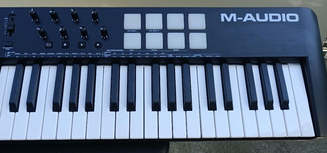 M-Audio Oxygen 61 MIDIキーボード