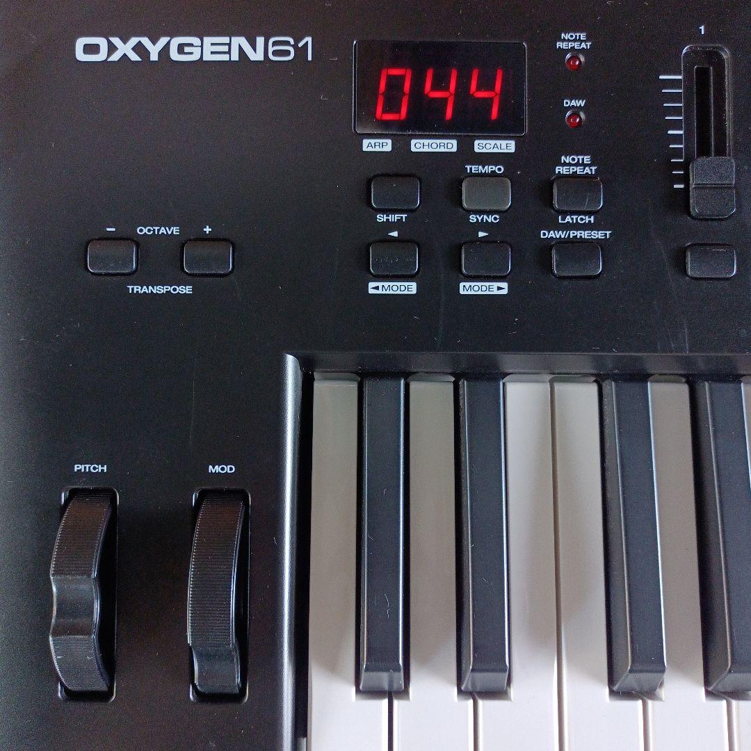 M-Audio Oxygen 61 MIDIキーボード