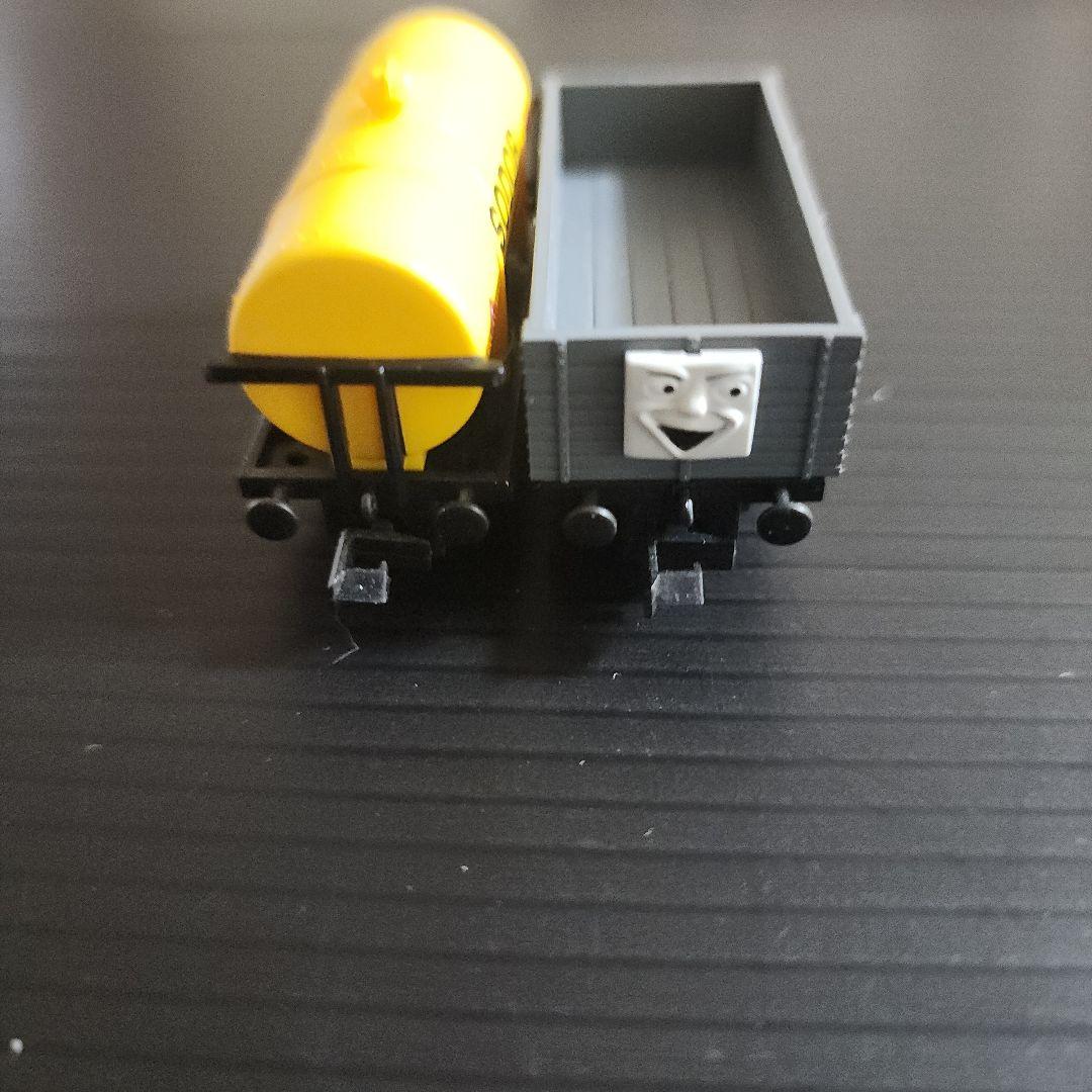 NゲージTOMIX きかんしゃトーマスシリーズ93804黄色のタンク貨車セット①