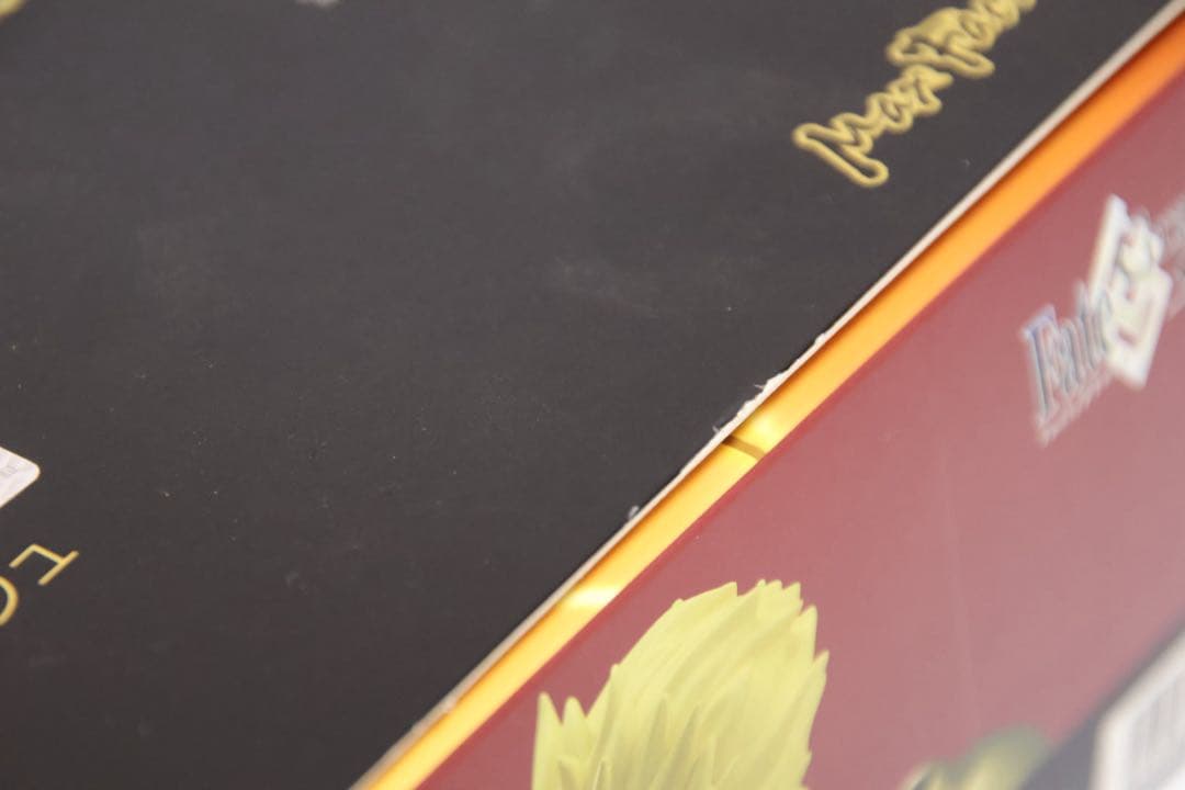 【開封・未使用】Figma 300 Fate ギルガメッシュ フィギュア＋おまけ