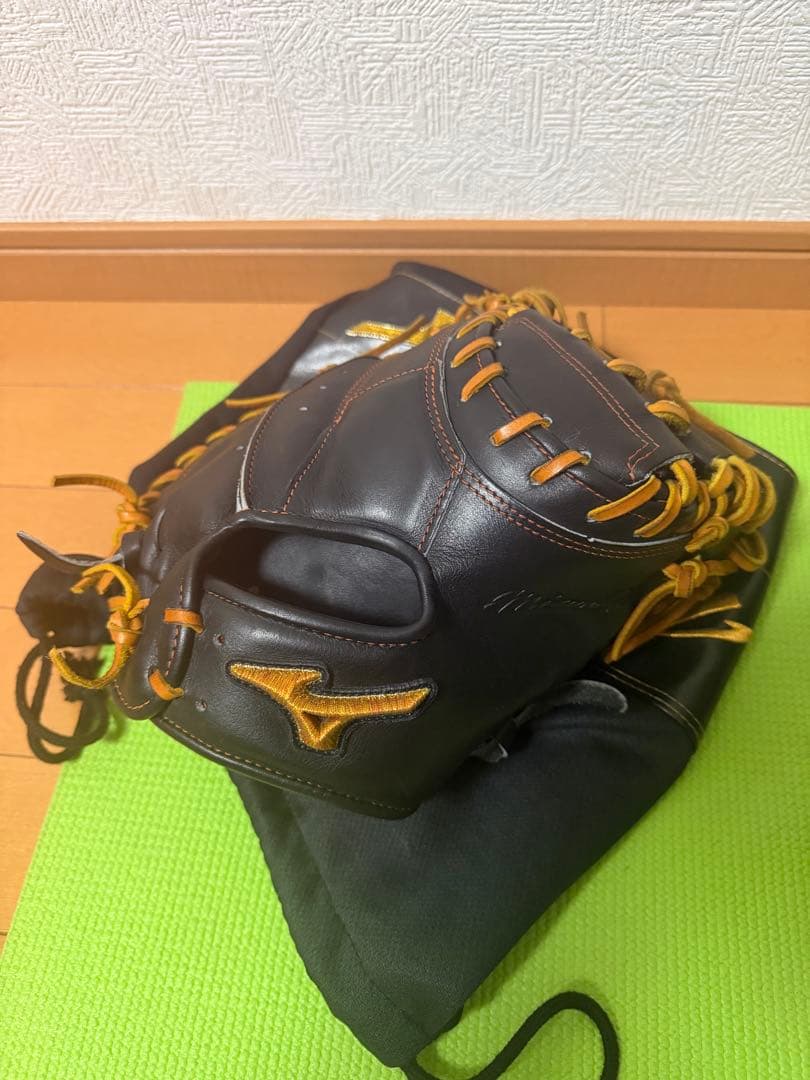 ミズノ 硬式　キャッチャーミット　展示会限定品