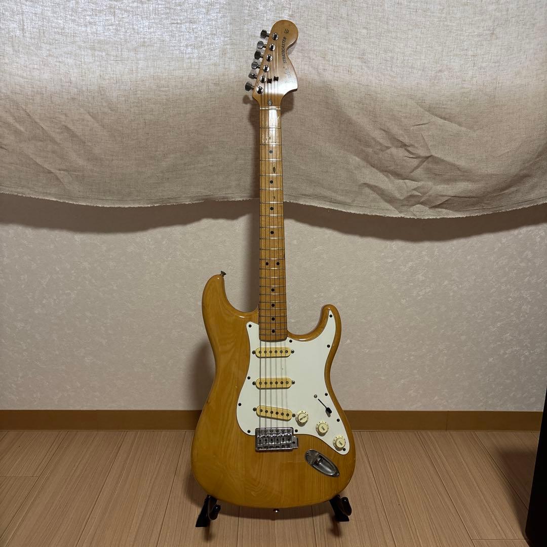 Fender ストラトキャスター ナチュラル