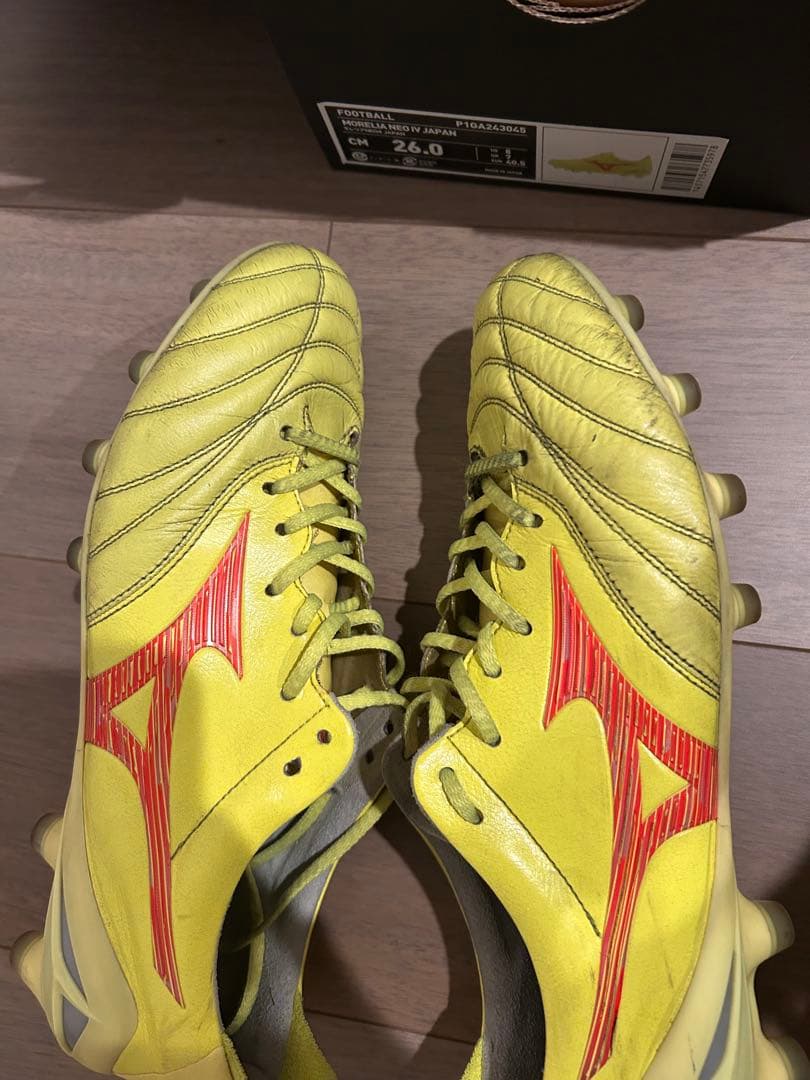 モレリア ネオ 4 ジャパン 26.0cm