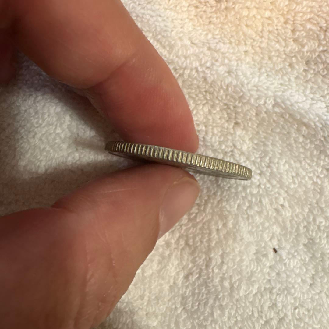 旧貨幣 中華民国　台湾　民国63年　1974年　壱(円)