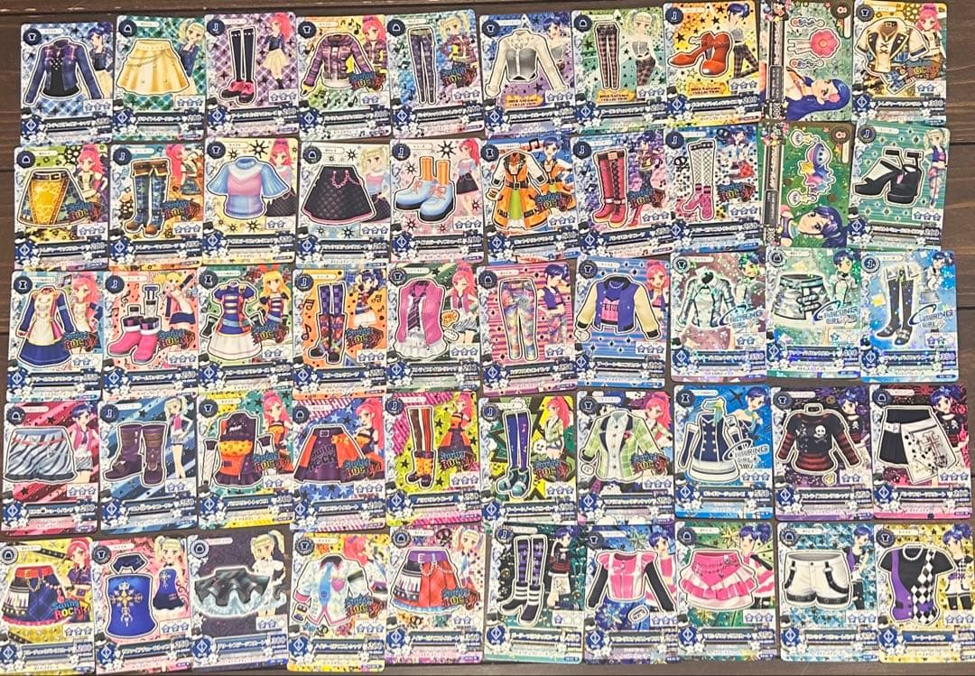 アイカツカード 200枚+プレミアムワンコーデ 各タイプ50枚被りなしまとめ売り