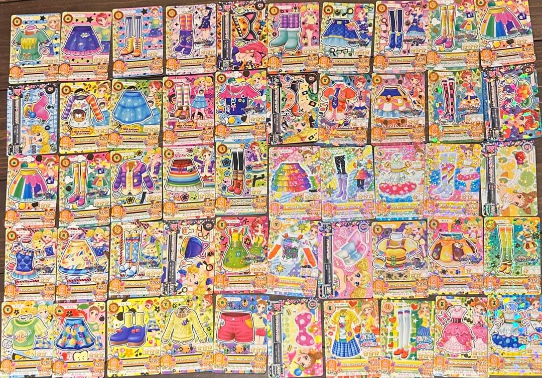 アイカツカード 200枚+プレミアムワンコーデ 各タイプ50枚被りなしまとめ売り