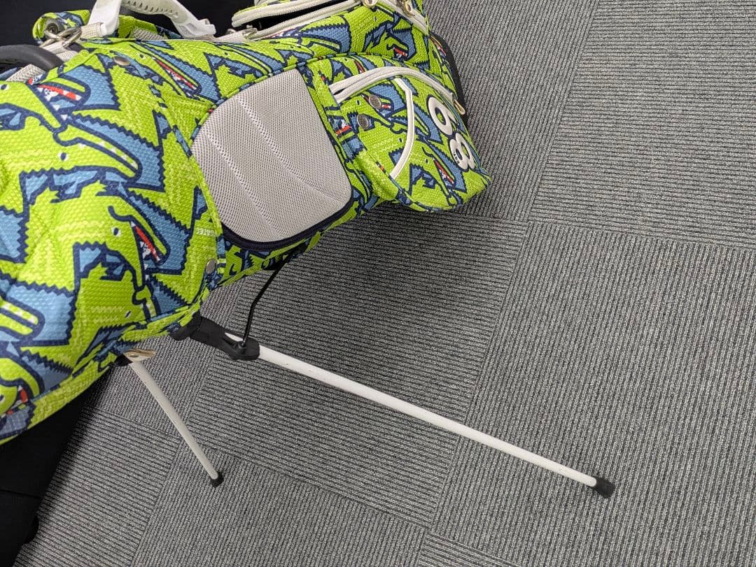 PEARLY GATES ゴルフバッグ カラフル恐竜柄