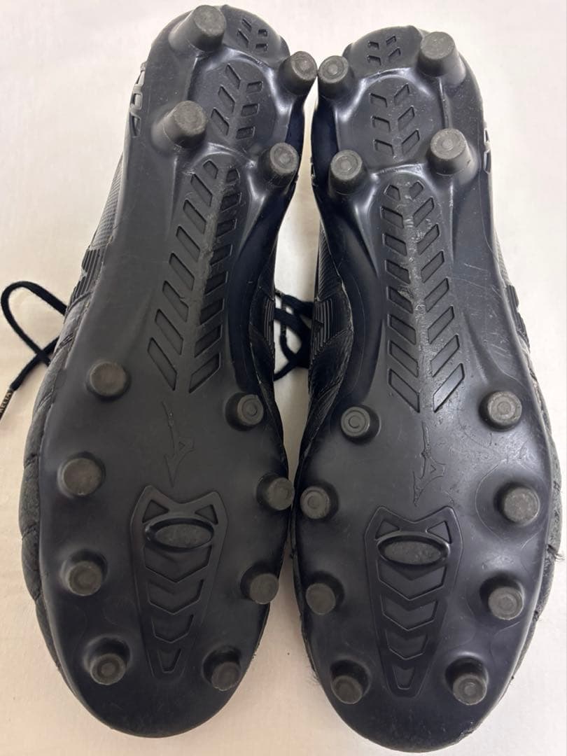 サッカースパイク　モレリアネオ3β ブラックアウト　27.5cm