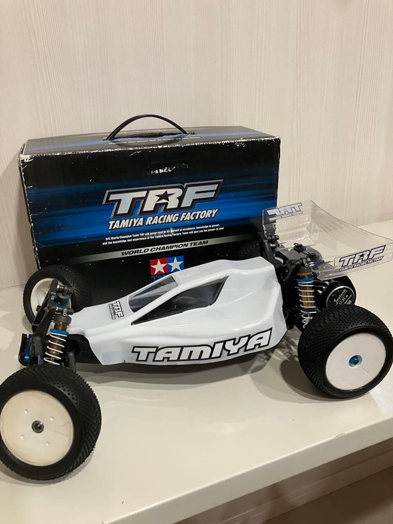 TamiyaTRF 201オフロードバギー ホビーウイングアンプモーターセット