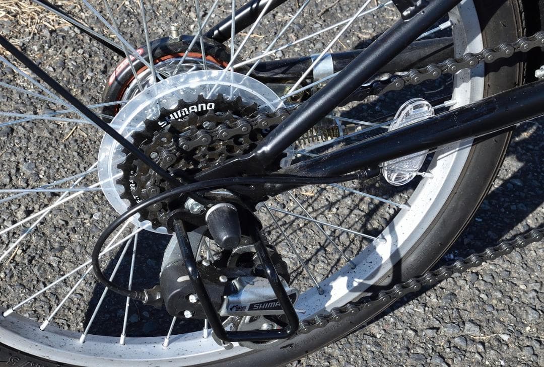 20インチの折りたたみ自転車 ブラック　引き取り限定（東京多摩地区）