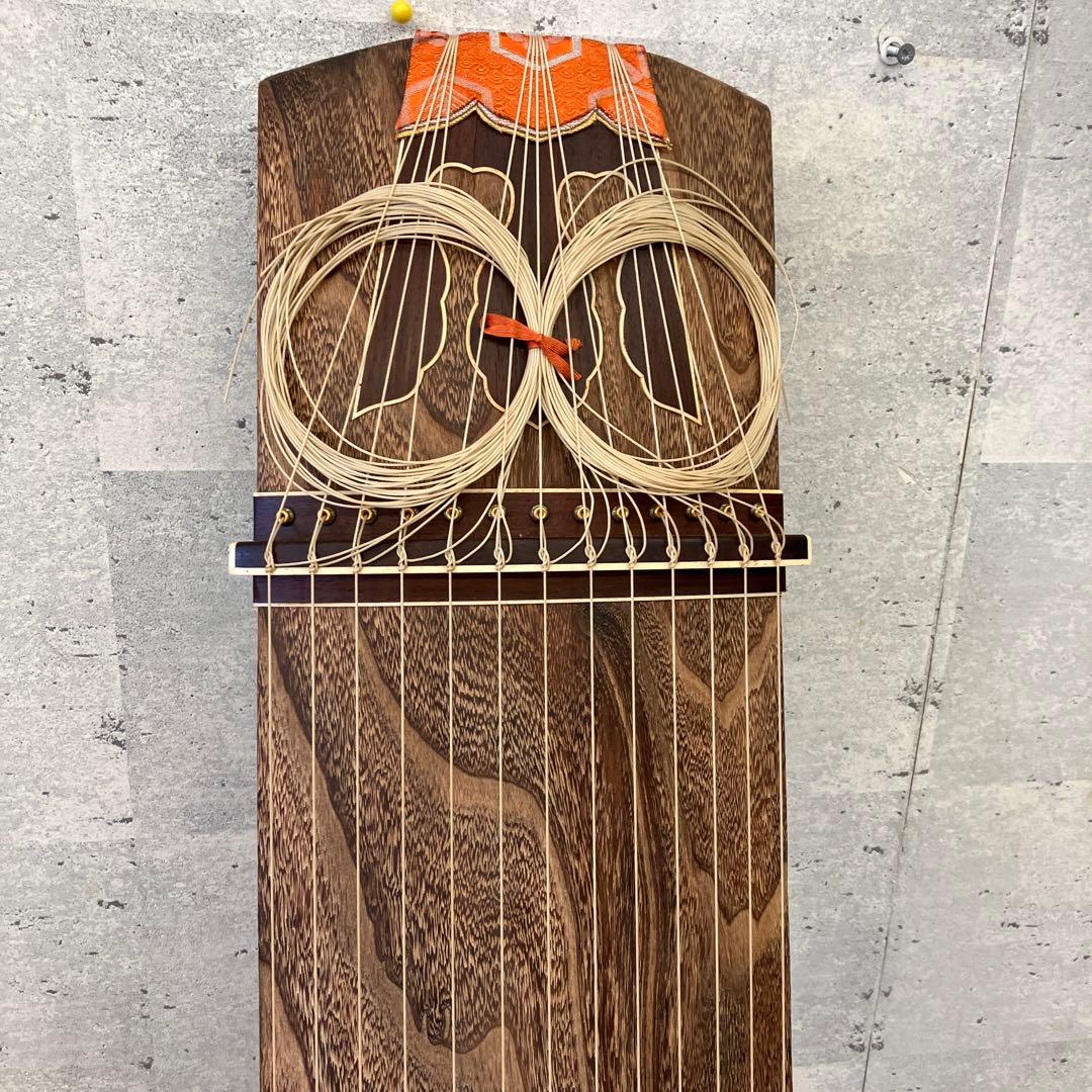 昭和レトロ すだれ彫り 13弦 琴 箏 和楽器 弦楽器 伝統工芸 楽器 レトロ