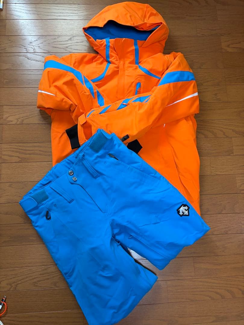 スキーウェア　上下セット　Lサイズ