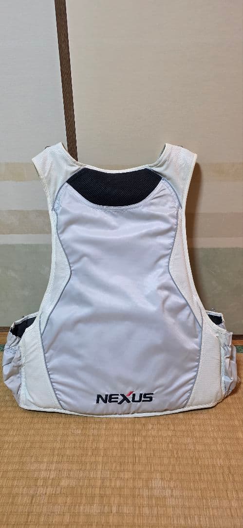 SHIMANO NEXUS ライフジャケット ホワイト