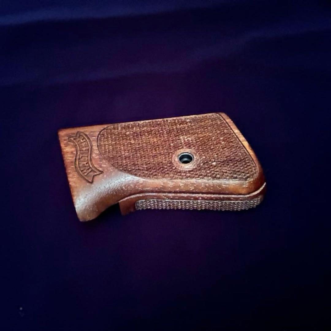 ワルサーPPK CAW製木製グリップ