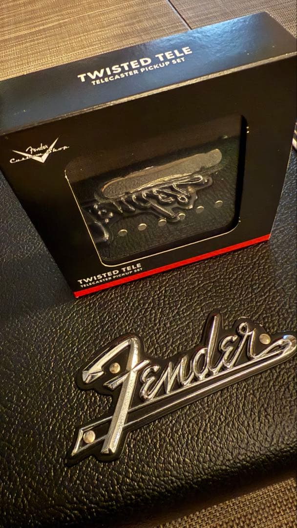 ギター Fender Hybrid II Telecaster Walnut