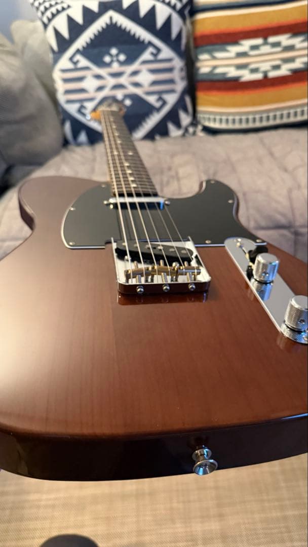 ギター Fender Hybrid II Telecaster Walnut