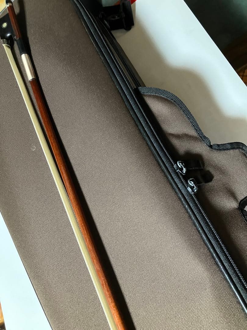 M.FISCHER バイオリン弓　4/4