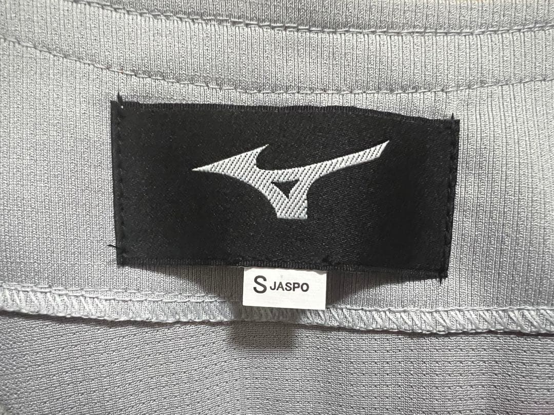 中田翔　ジャイアンツ　巨人　ユニフォーム　ミズノ　グレー