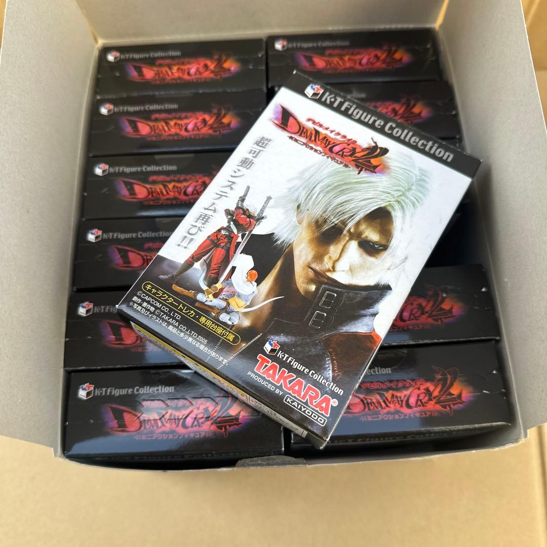 デビルメイクライ2ミニアクションフィギュア　カートン