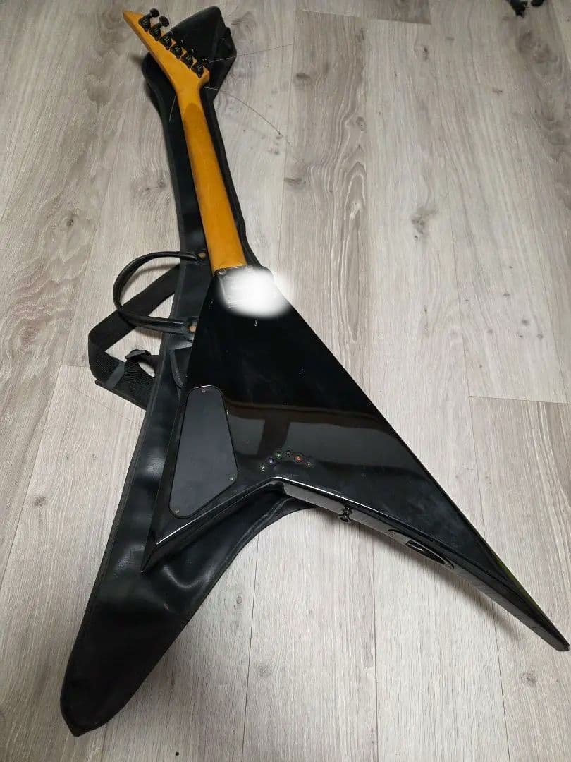 Grover Jackson Randy V EMG　ソフトケース付き！