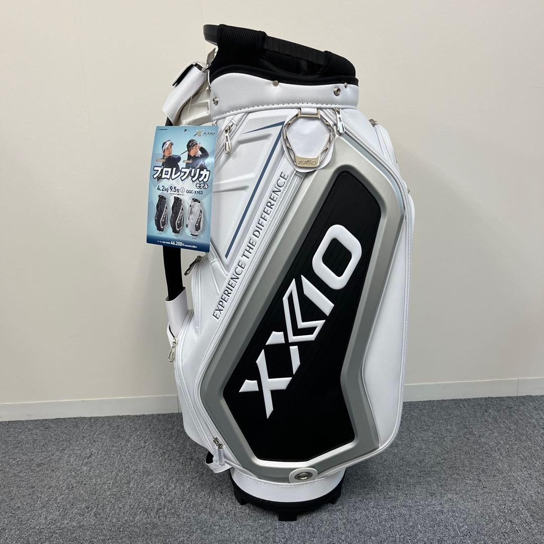 【新品】ゼクシオ キャディバッグ GGC-X163 2025モデル プロレプリカ