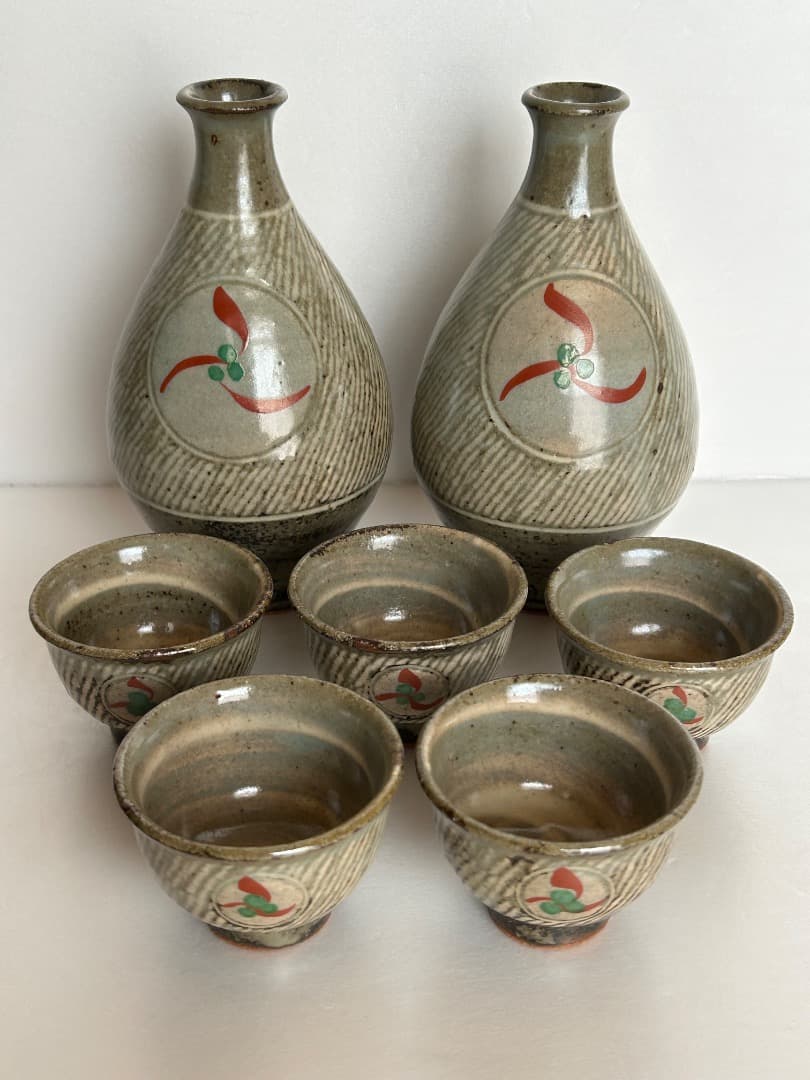 象嵌赤絵酒器 (人間国宝 島岡達三作)　徳利×２・ぐい吞み×５