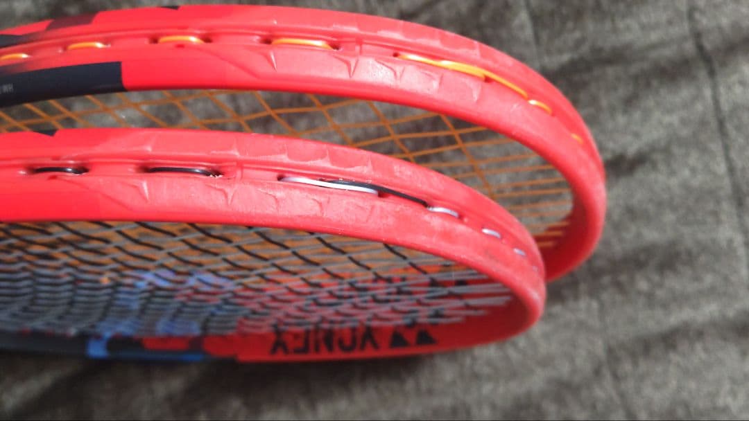 YONEX　VCORE 100　2本セット