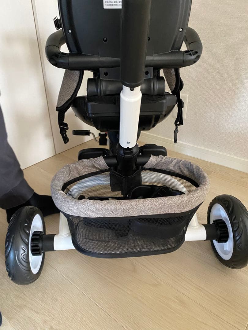 【美品】BTM 子供用三輪車　4in1 ベージュ