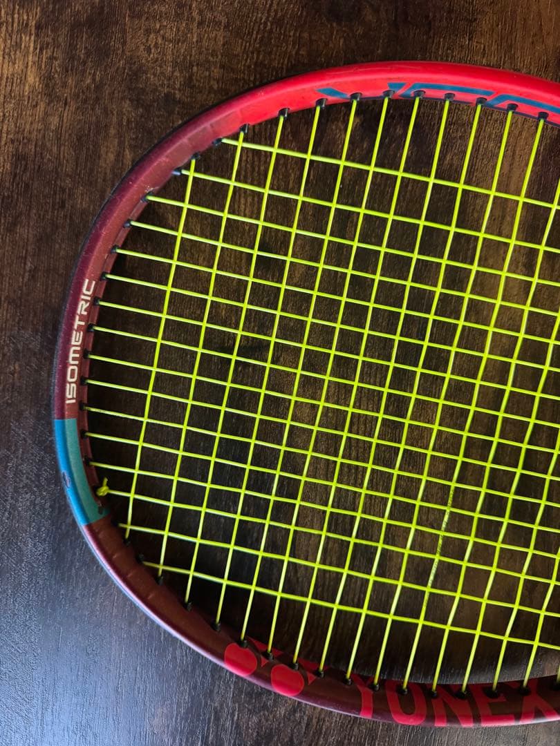 テニスラケットヨネックスブイコア98
