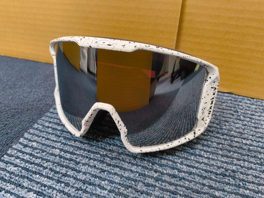 【訳あり品】新品未使用 オークリー ゴーグル OO7070 LineMiner