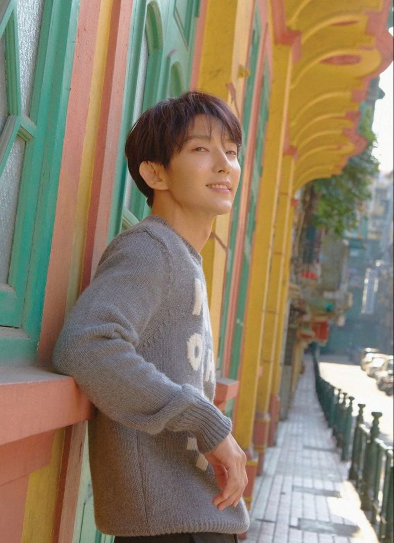 イ・ジュンギ　公式マガジン　SELFIE BOOK マカオ