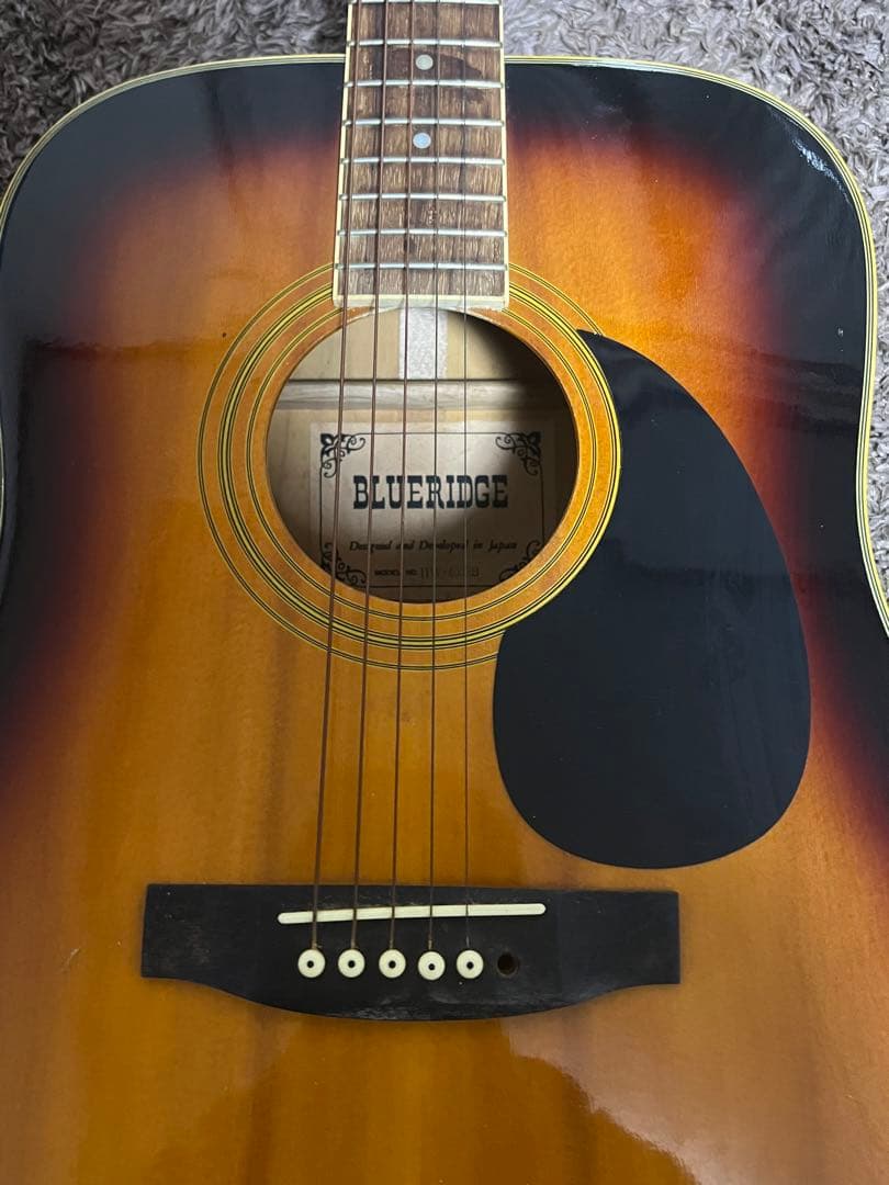 フォークギター