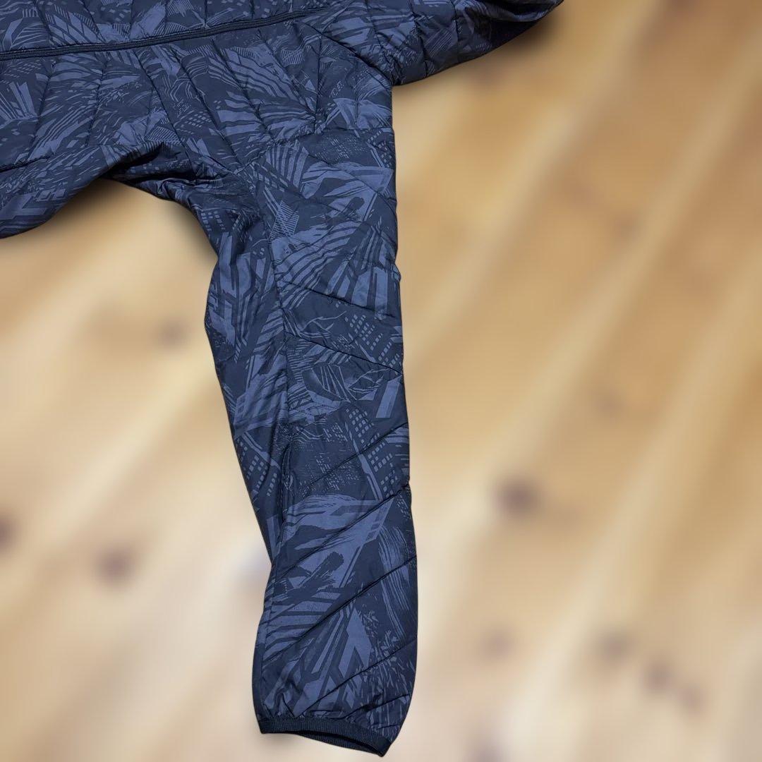 ミズノ　トレーニングウエア テックフィル フードジャケット メンズ　Ｌサイズ