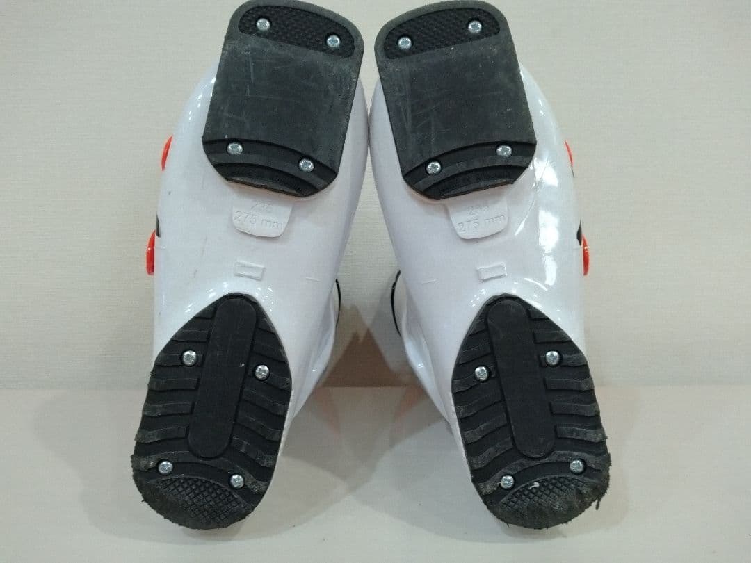 スキー板・ブーツ・ポールセット