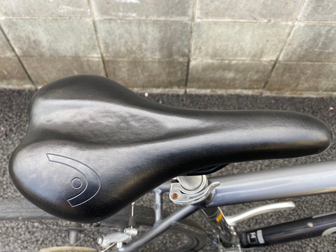 GIANT 「ジャイアント」 ESCAPE R3 2018年モデル クロスバイク