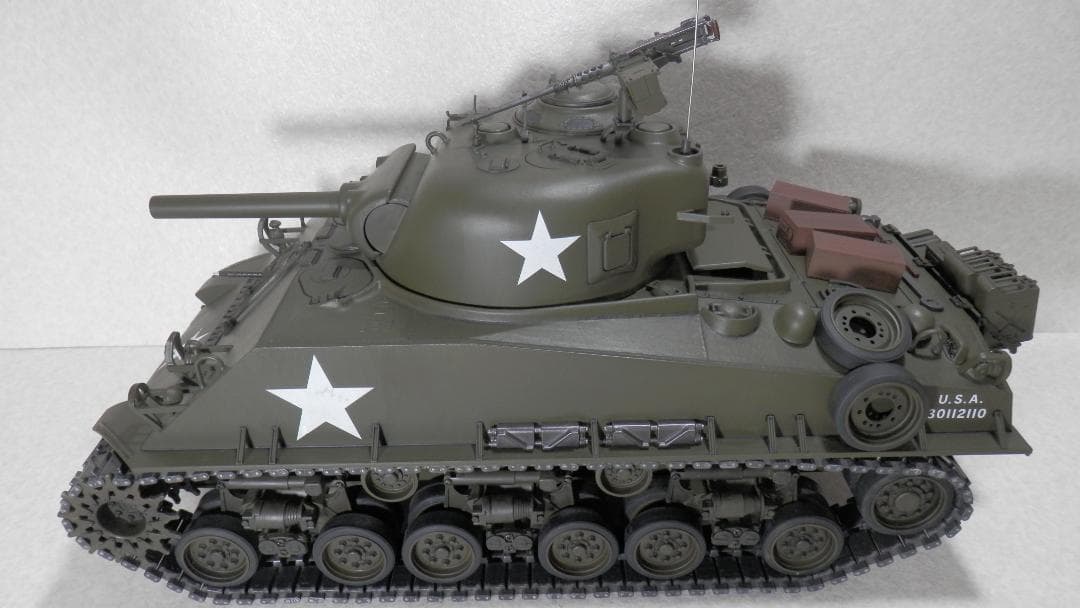 １／１６スケール　RC戦車組立済み　Ｍ４シャーマン　フルオペ　２ｃｈプロポ付き