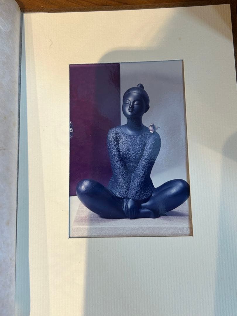 金工師 板保次作 銅製 「おすまし」 　ブロンズ像