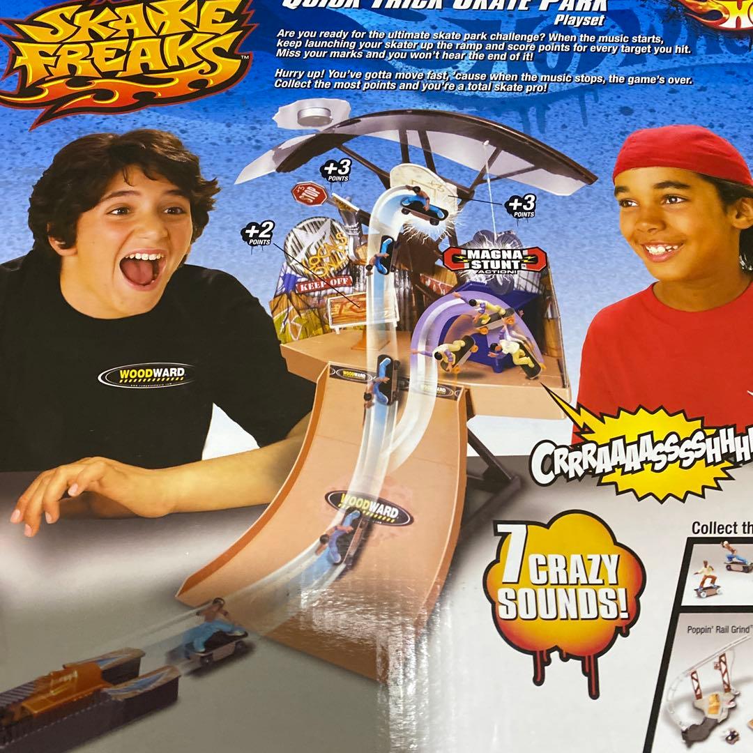 ホットウィール　スケートフリークス　クイックトリックスケートパーク