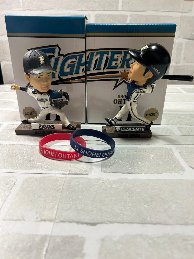 大谷翔平選手　ボブルヘッドフィギュア　日本ハム時代　二刀流フィギュア