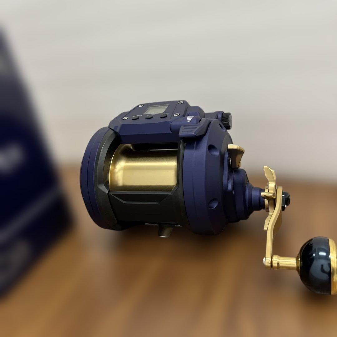 10310 ダイワ　電動リール シーパワー 800