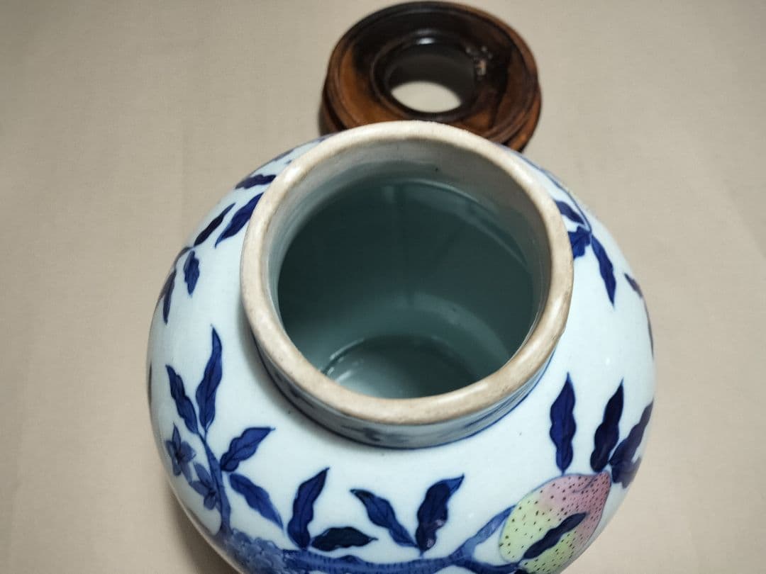 中国雑貨 蓋付き壺 成化年 飾り壺 花器 茶入 陶器 染付 青花